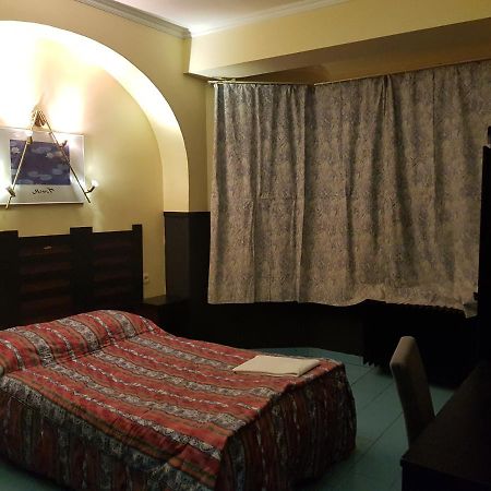 Hotel La Potiniere Schaerbeek Luaran gambar