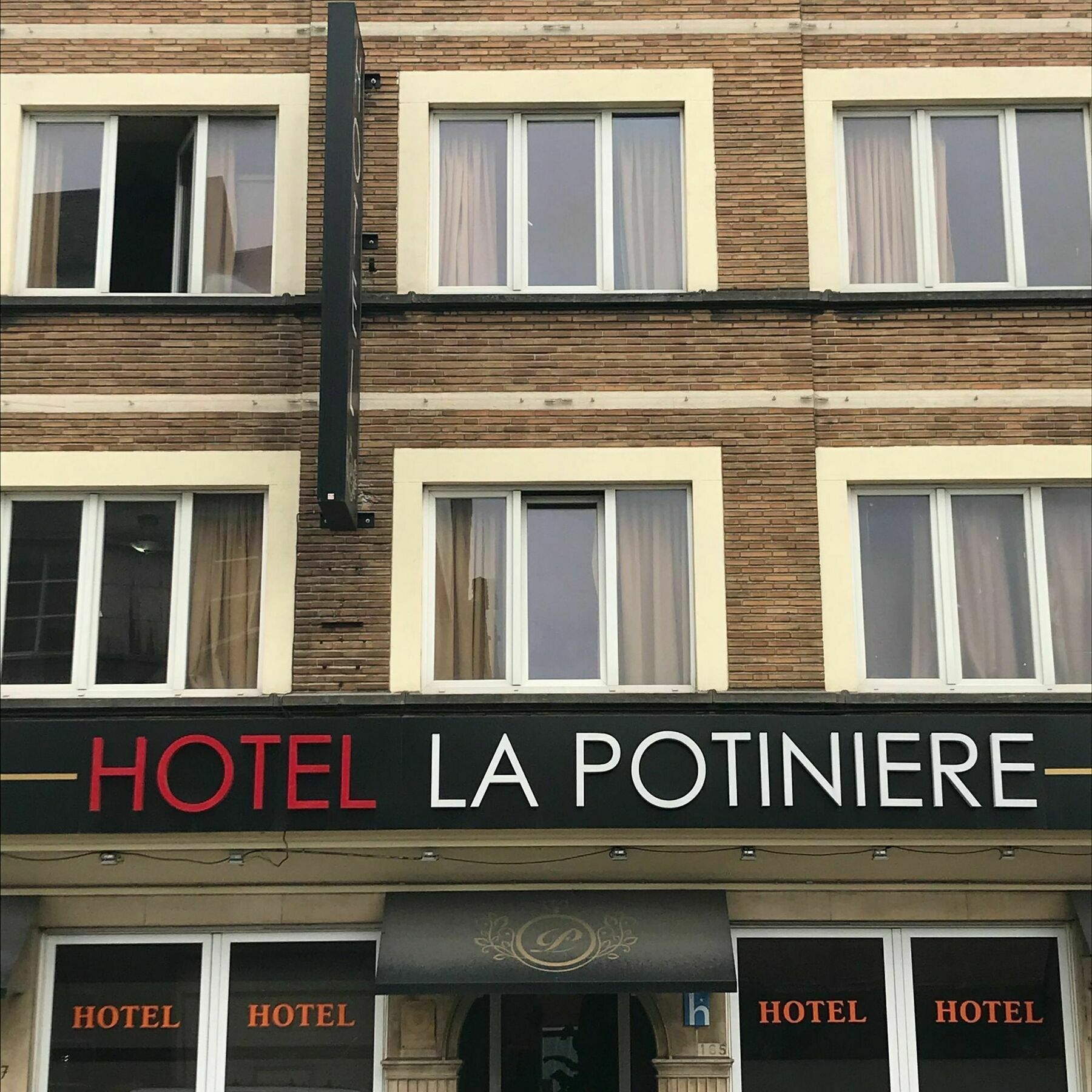 Hotel La Potiniere Schaerbeek Luaran gambar